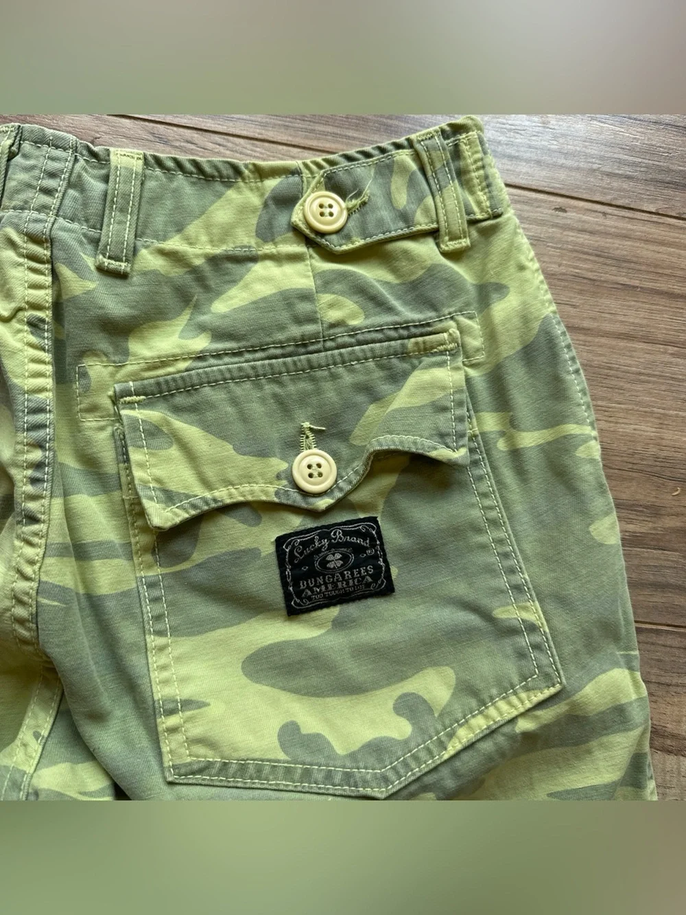 Vintage Y2K Lucky Brand Dungarees Camo Pants Made in USA Women 8 /28 Retro Green